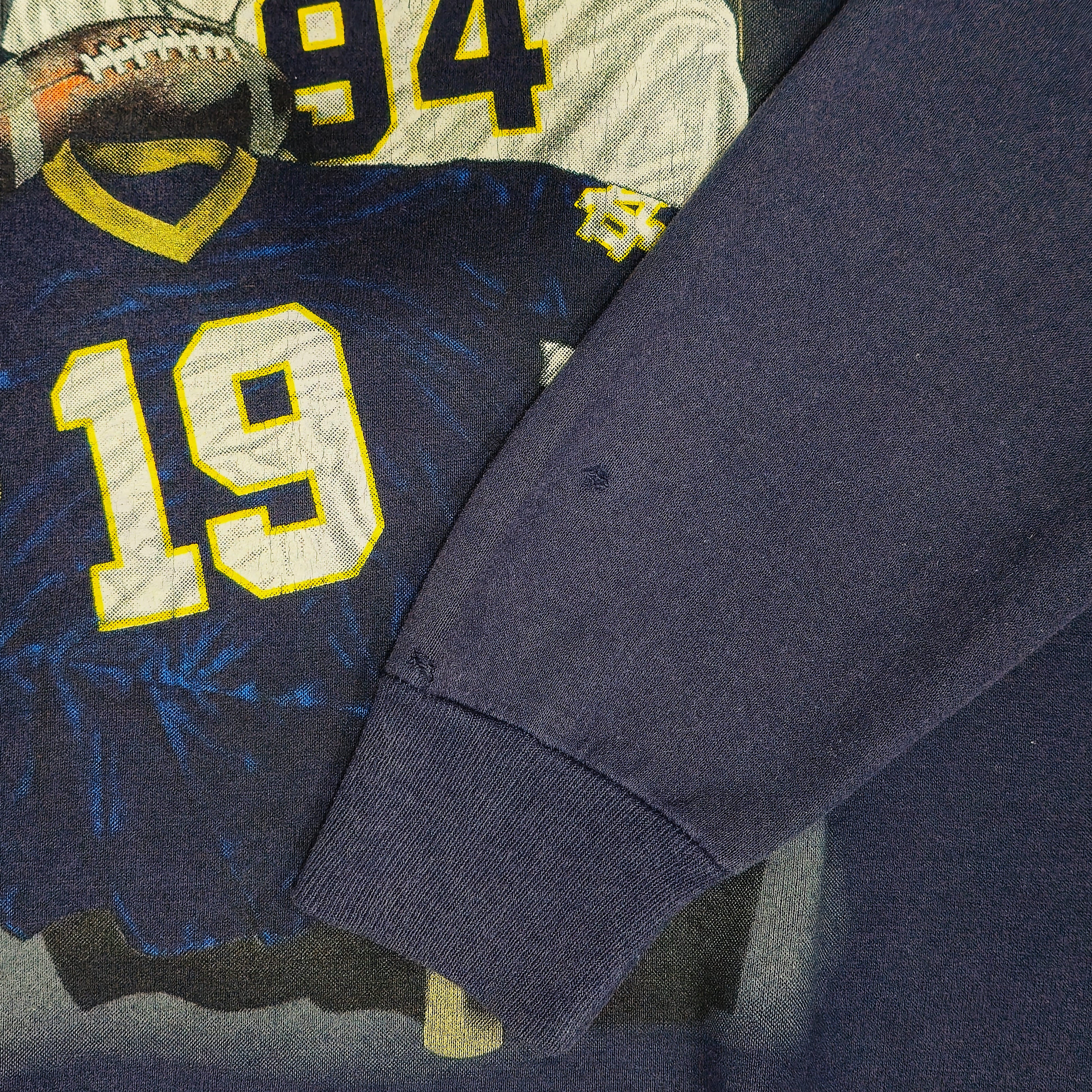 NCAA (Nutmeg) - Notre Dame Fighting Irish Sweatshirt 1990s X-Large