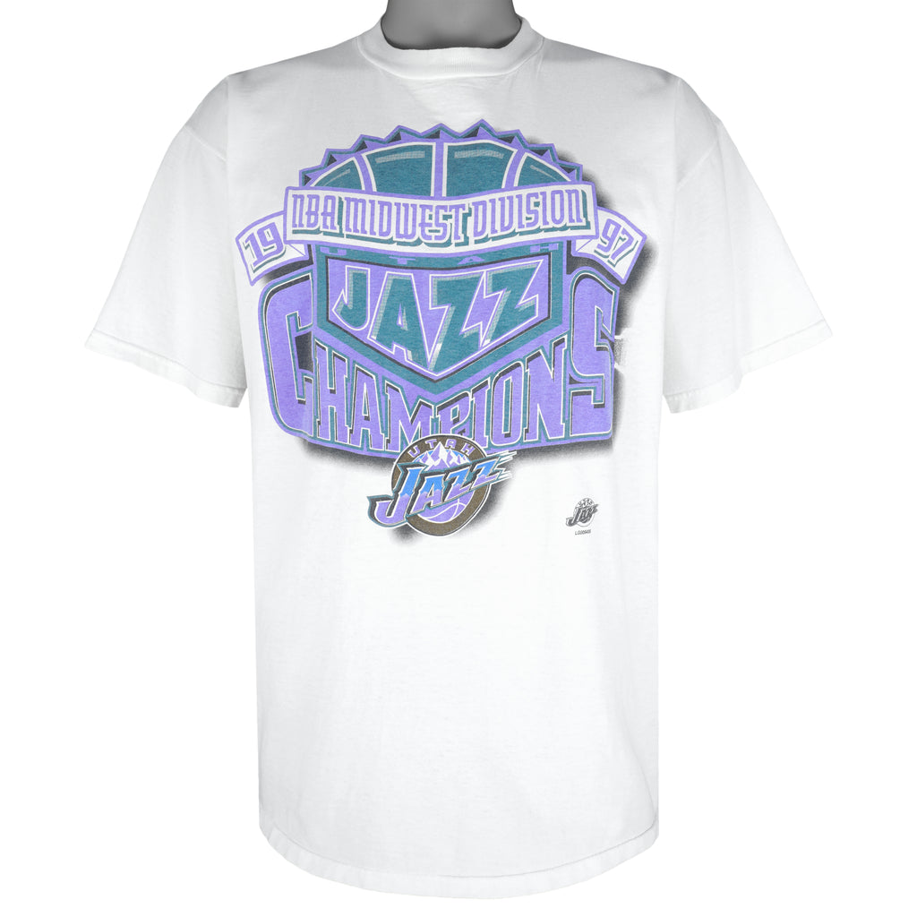 NBA (Logo 7) - Grey Utah Jazz Midwest Divison T-Shirt 1997 X-Large Vintage Retro Basketball