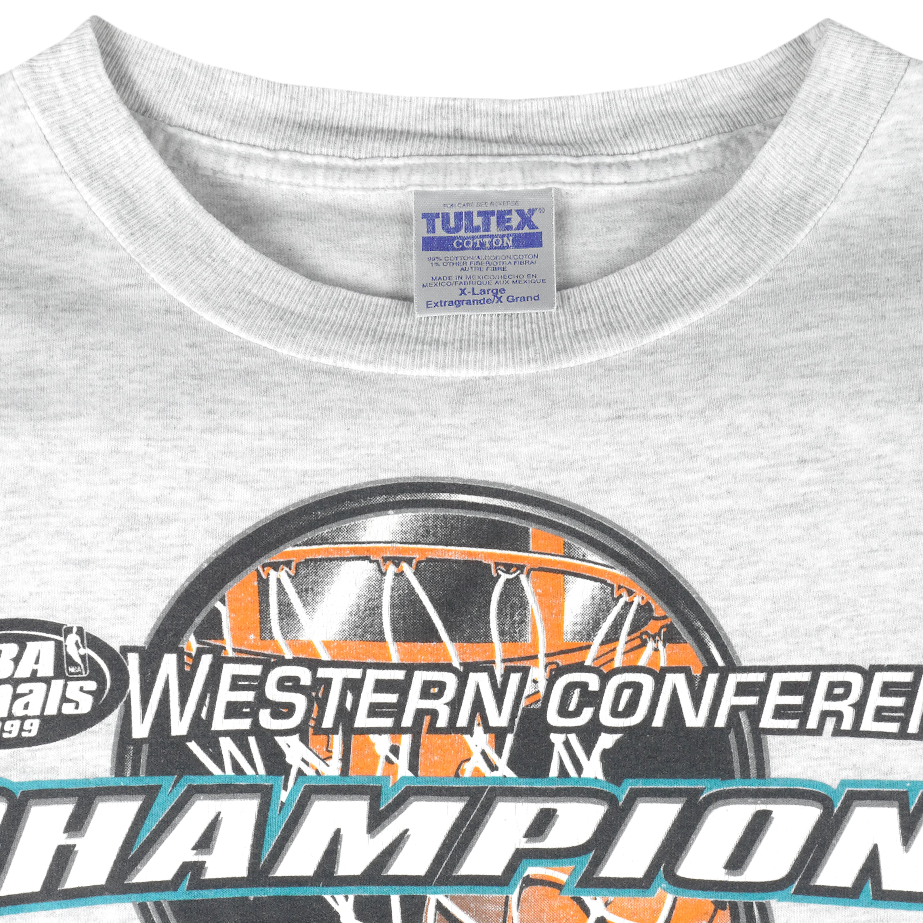 NBA (Tultex) - San Antonio Spurs Champions T-Shirt 1990s X-Large Vintage Retro Basketball