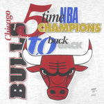 NBA (CSA) - Chicago Bulls 5 Time Champs T-Shirt 1990s Large Vintage Retro Basketball