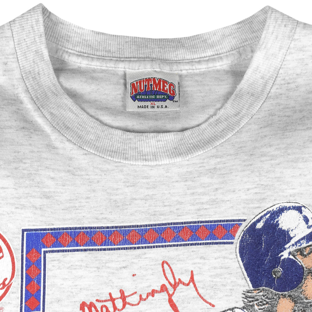 MLB (Nutmeg) - New York Yankees Don Mattingly Single Stitch T-Shirt 1990 X-Large Vintage Retro Baseball