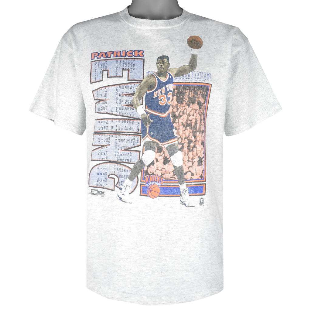 NBA (Salem) - New York Knicks Patrick Ewing Single Stitch T-Shirt 1991 Large Vintage Retro Basketball