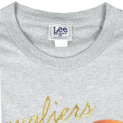 NBA (Lee) - Cleveland Cavaliers Shoes T-Shirt 1990s Large Vintage Retro Basketball