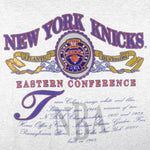 NBA (Nutmeg) - New York Knicks Single Stitch T-Shirt 1990s Large Vintage Retro Basketball