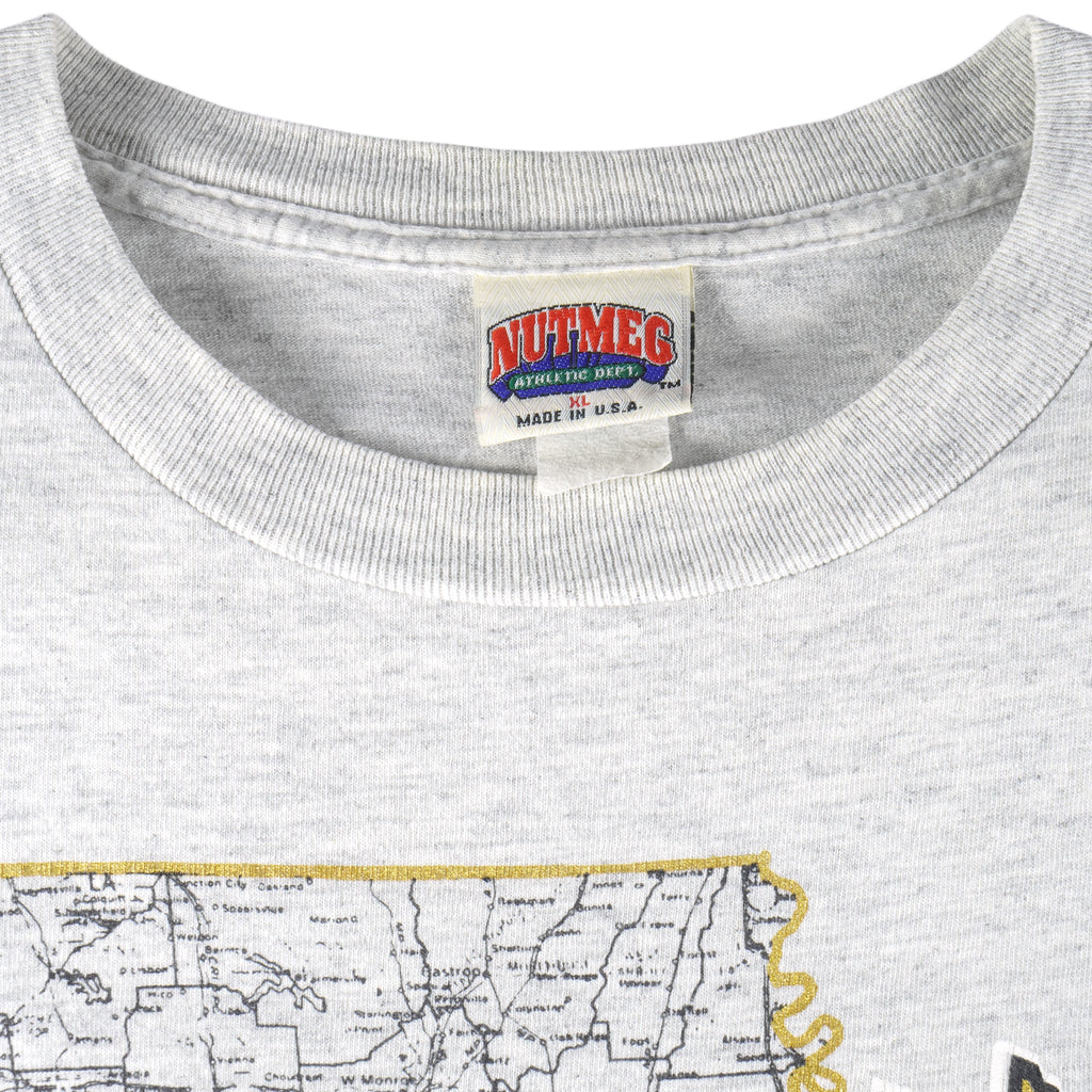 NFL (Nutmeg) - New Orleans Saints Map Single Stitch T-Shirt 1990s X-Large Vintagee Retro Football