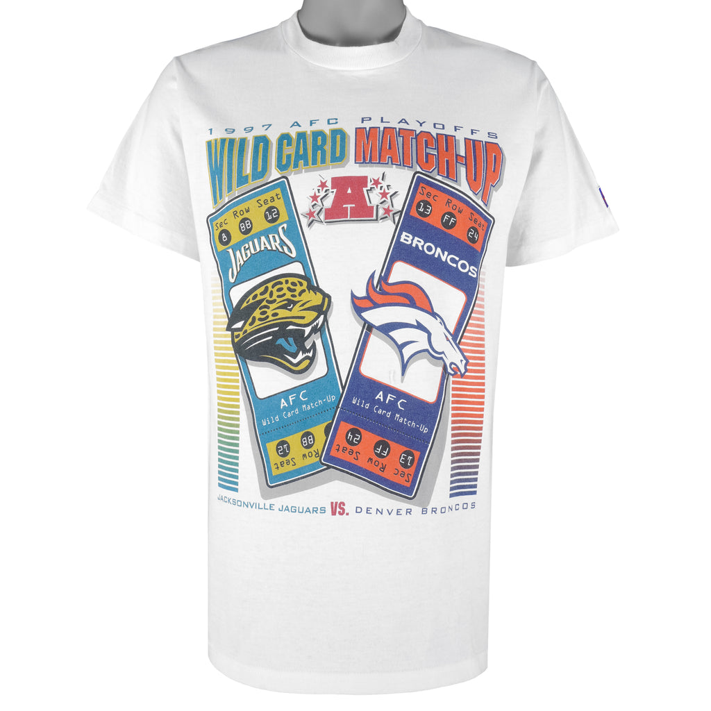 NFL (Pro Player) - Denver Broncos VS Jacksonville Jaguars Single Stitch T-Shirt 1990s Medium Vintage Retro Football