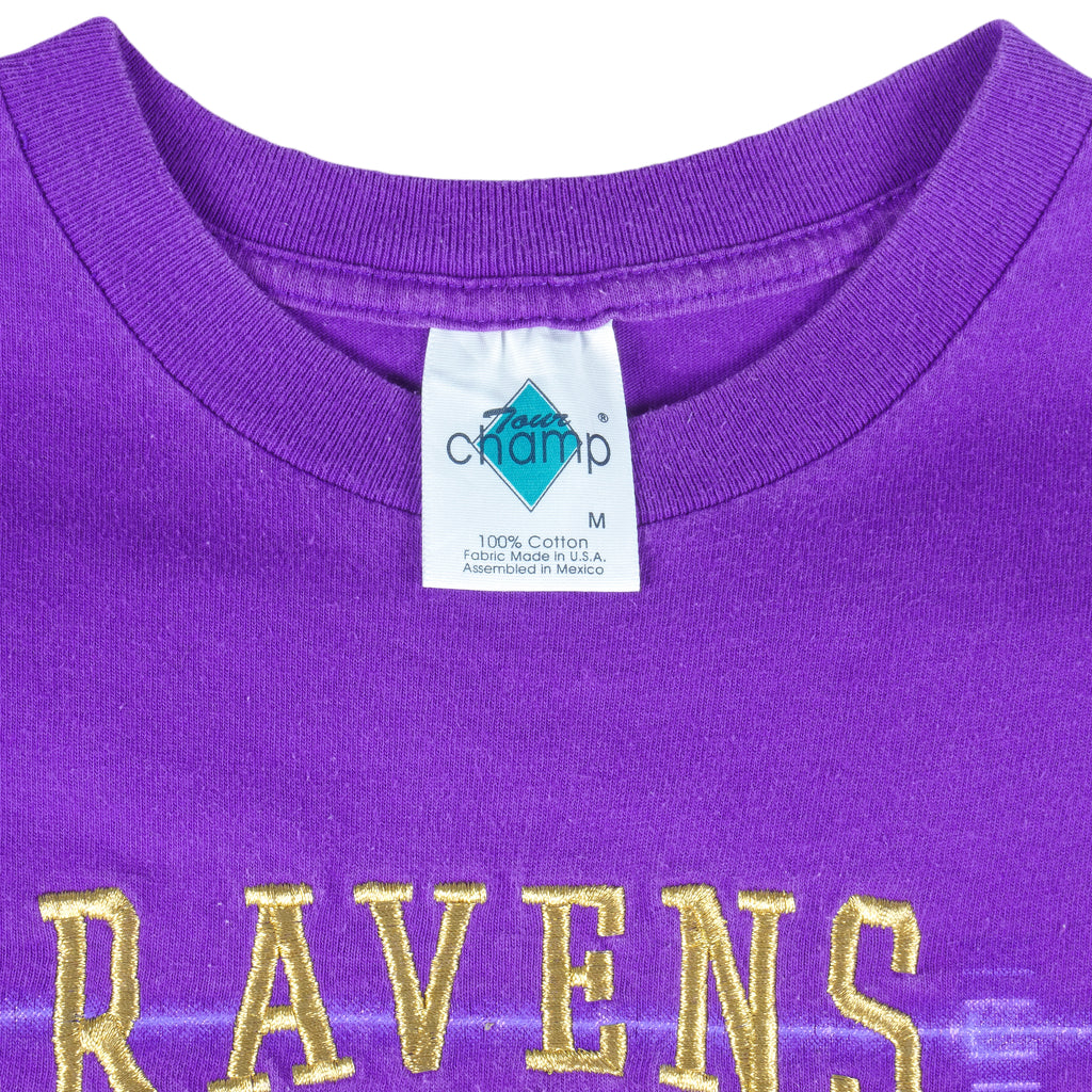 NFL (Champ) - Baltimore Ravens Helmet T-Shirt 1990s Medium Vintage Retro Football
