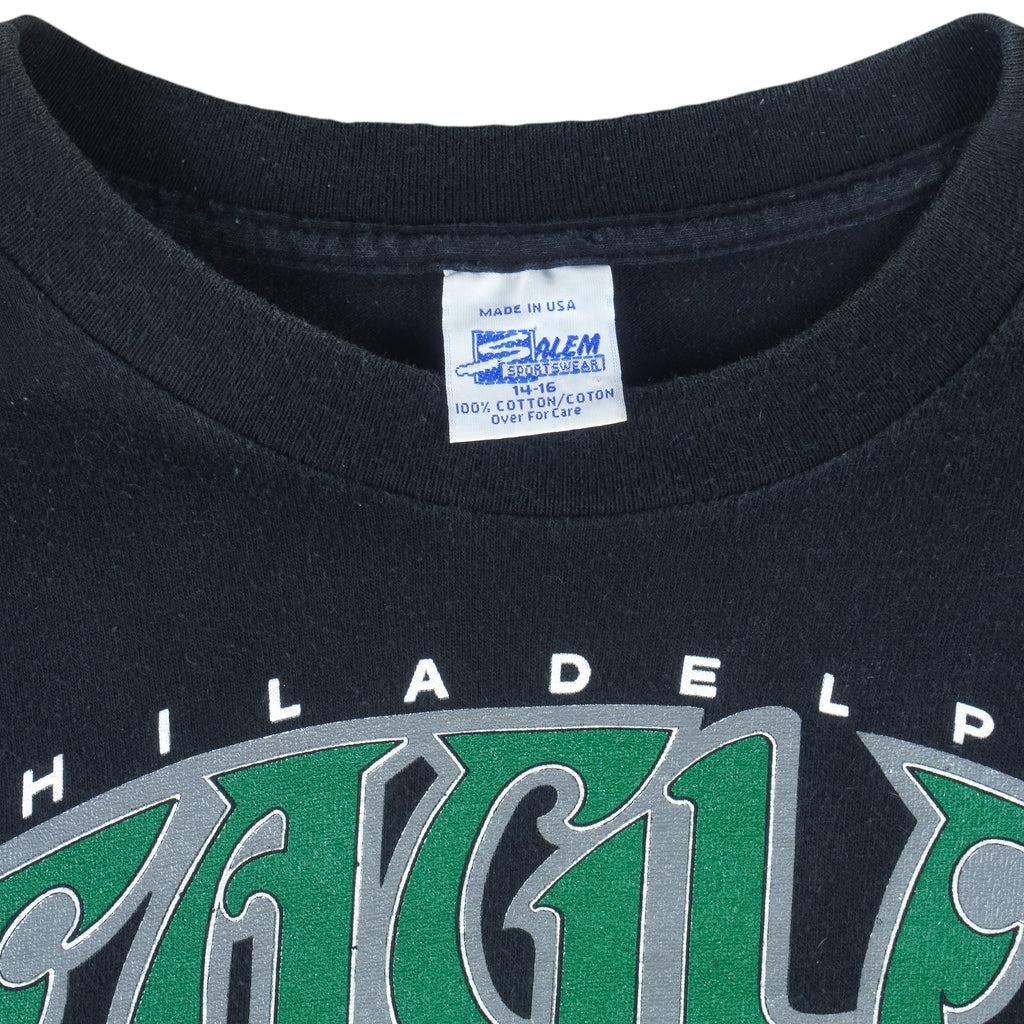 NFL (Salem) - Philadelphia Eagles Helmet Single Stitch T-Shirt 1992 Small Youth Vintage Retro Football