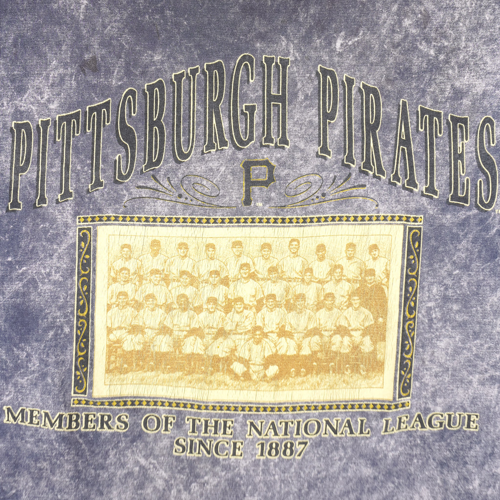 MLB (Nutmeg) - Pittsburgh Pirates Tie Dye Single Stitch T-Shirt 1990 Large Vintage Retro Baseball