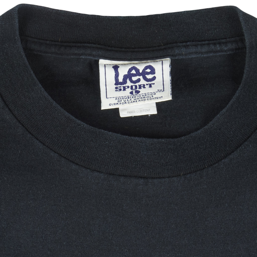 NCAA (Lee) - Wake Forest Embroidered T-Shirt 1990s Large Vintage Retro College