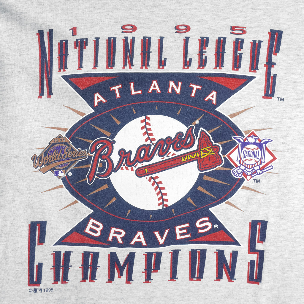 MLB (Logo 7) - Atlanta Braves Champions Single Stitch T-Shirt 1995 Large Vintage Retro Baseball