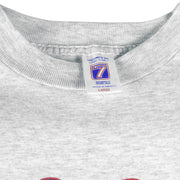 MLB (Logo 7) - Atlanta Braves Champions Single Stitch T-Shirt 1995 Large Vintage Retro Baseball
