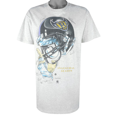 NFL (Delta) - Baltimore Ravens Helmet & Autographed T-Shirt 1996 Large