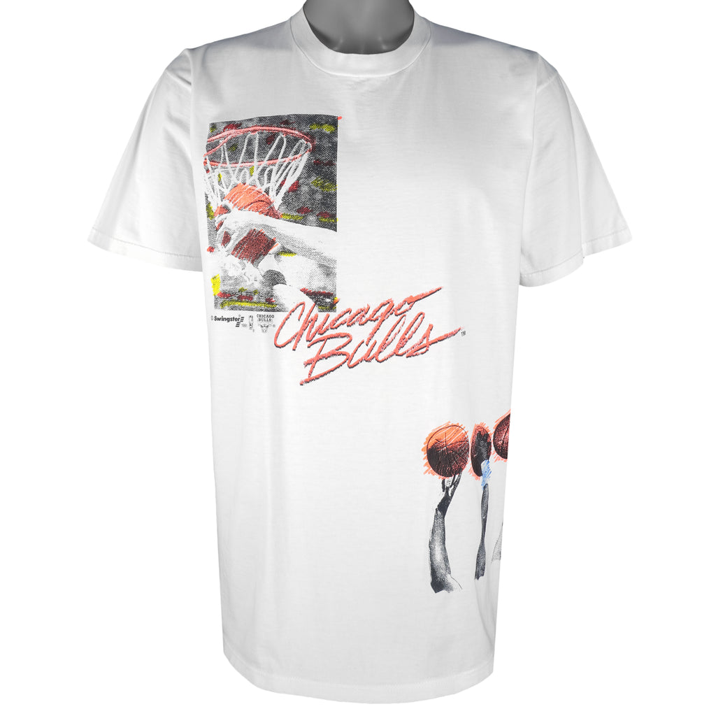 NBA (Swingster) - Chicago Bulls Single Stitch T-Shirt 1990s X-Large Vintage Retro Basketball