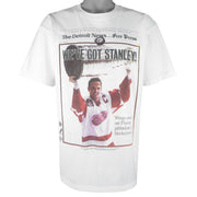 NHL (Gildan) - Detroit Red Wings We've Got Stanley T-Shirt 1990s X-Large Vintage Retro Hockey