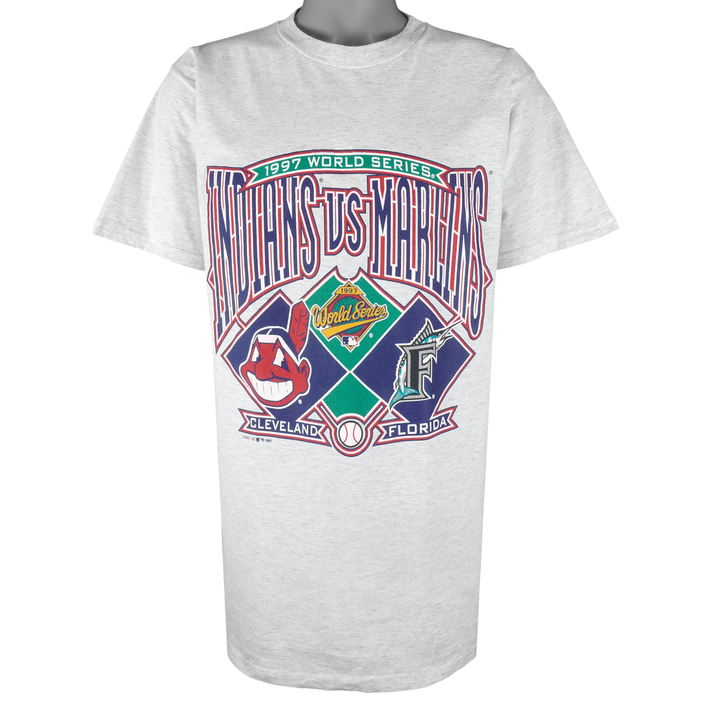 MLB (Logo 7) - Cleveland Indians VS Florida Marlins T-Shirt 1997 Large Vintage Retro Baseball 