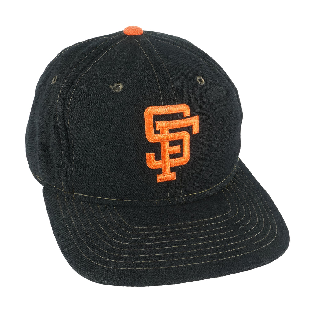 MLB (The Pro) - San Francisco Giants Fitted Hat 1990s 7 3/8 Vintage Retro Baseball