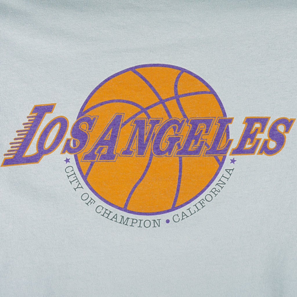 NBA (Tultex) - Los Angeles Lakers Big Logo T-Shirt 1990s Medium Vintage Retro Basketball