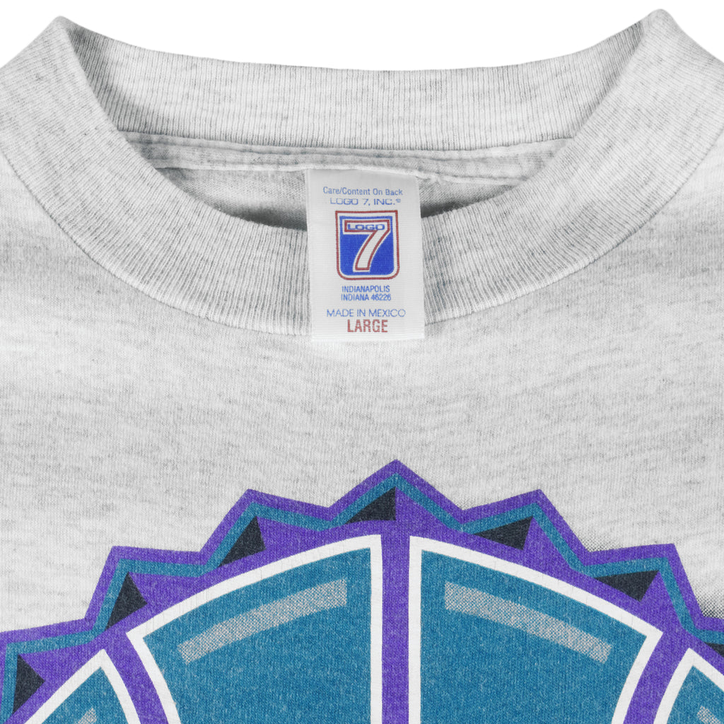 NBA (Logo 7) - Utah Jazz Midwest Division Champs T-Shirt 1997 Large Vintage Retro Basketball