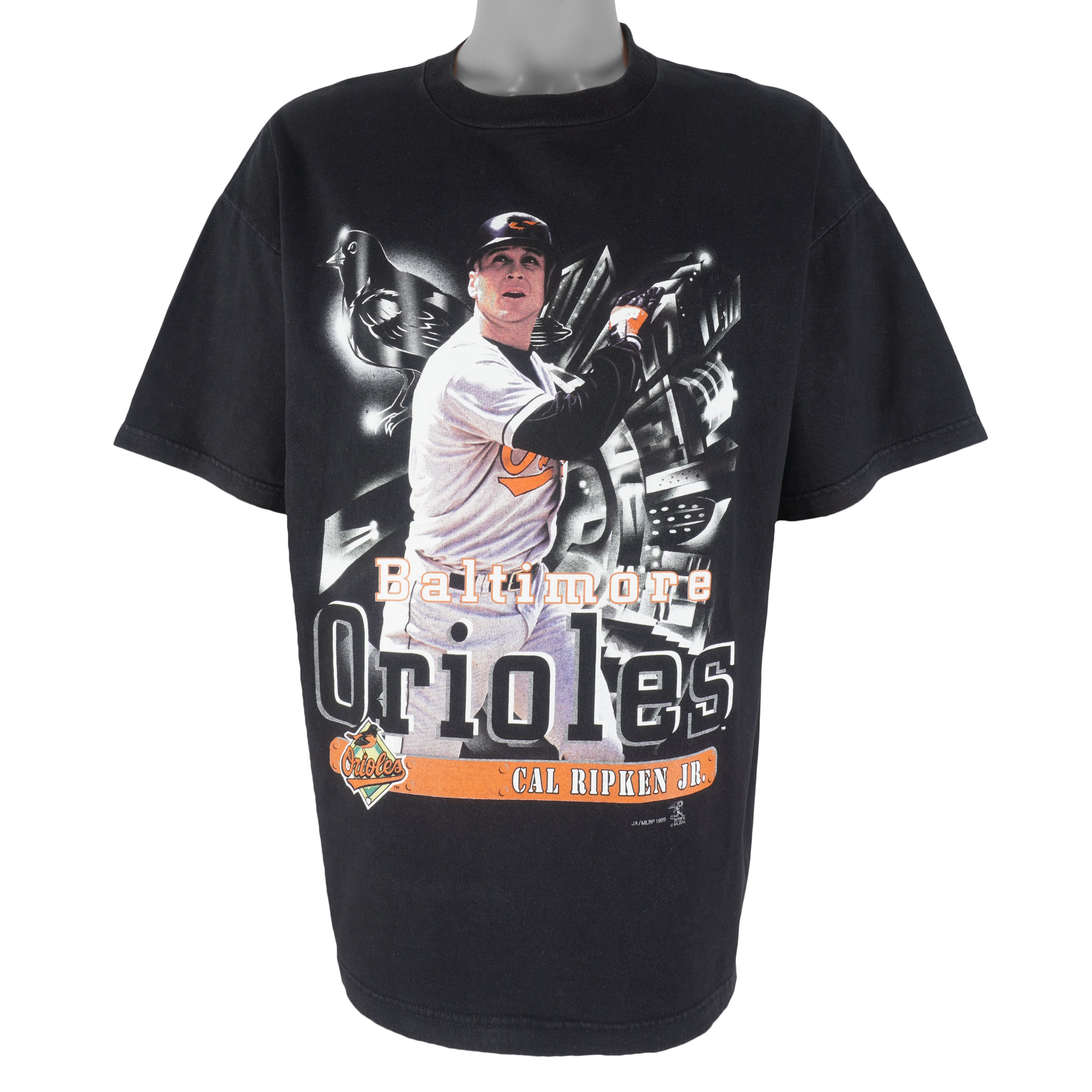 Vintage MLB (Champ) - Baltimore Orioles Cal Ripken Jr. T-Shirt 1999 X-Large  – Vintage Club Clothing