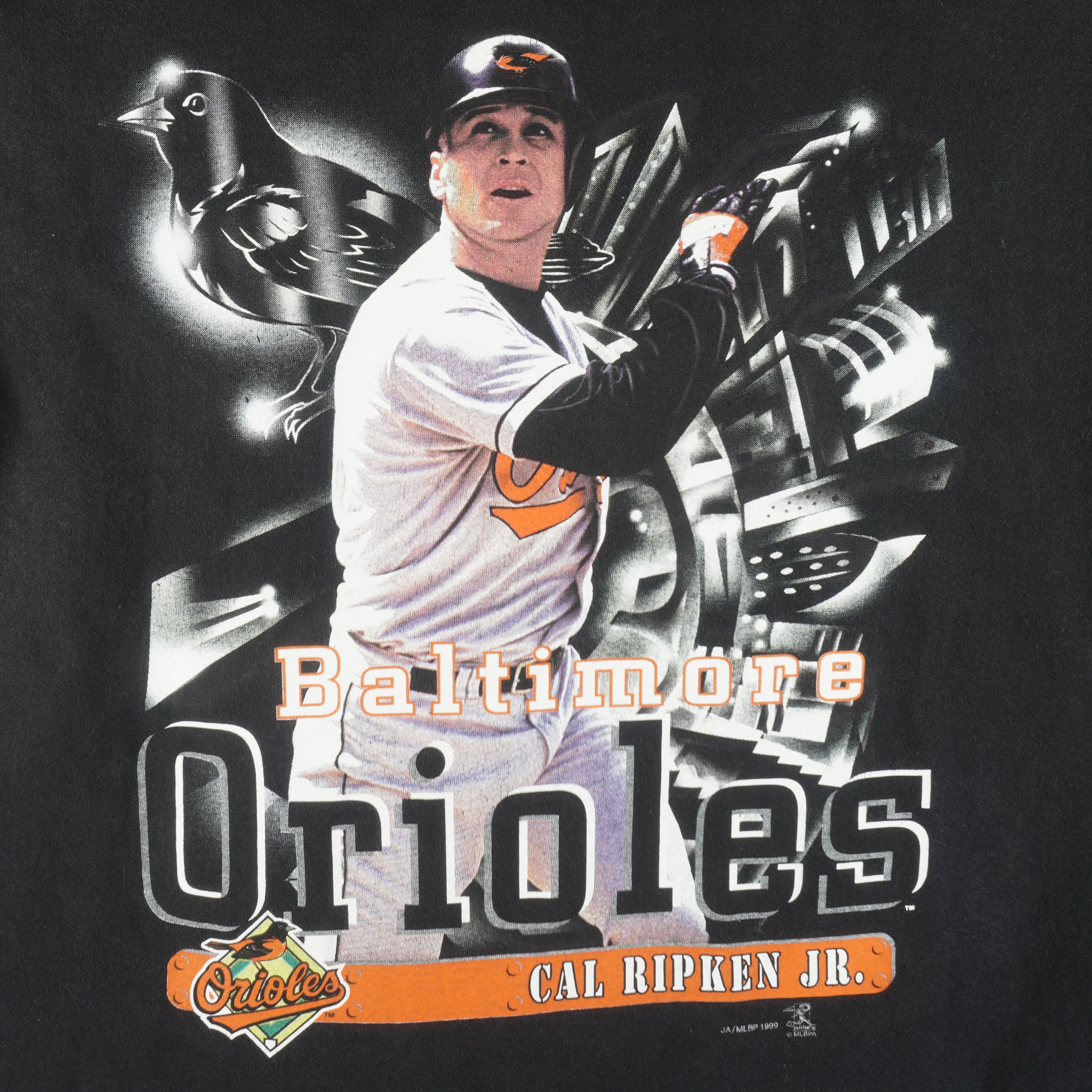 Vintage MLB (CHAMP) - Baltimore Orioles Cal Ripken Jr. T-Shirt 1999 X-Large