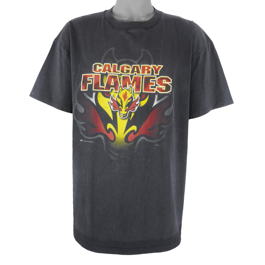 NHL (Bulletin Athletic) - Calgary Flames Single Stitch T-Shirt 1990 X-Large Vintage Retro Hockey