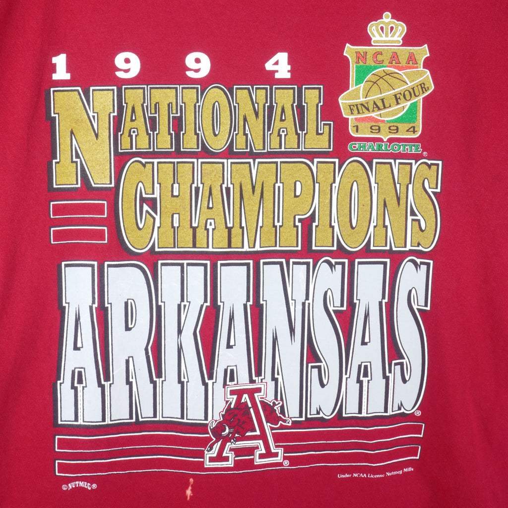 NCAA (Nutmeg) - Arkansas Razorbacks Champs T-Shirt 1994 Large Vintage Retro College