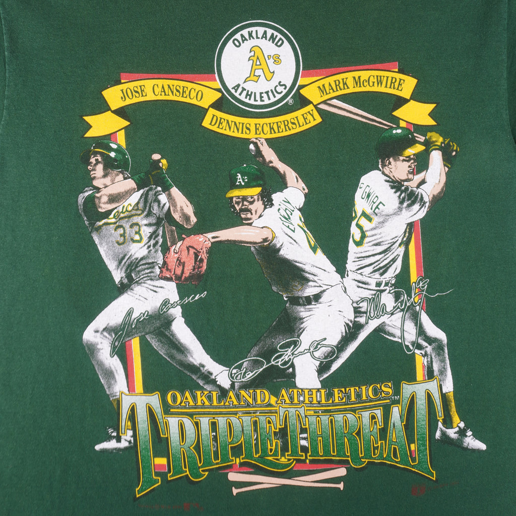 MLB (Nutmeg) - Oakland Athletics Triple Treat Jose, Dennis & Mark T-Shirt 1991 Large Vintage Retro Baseball