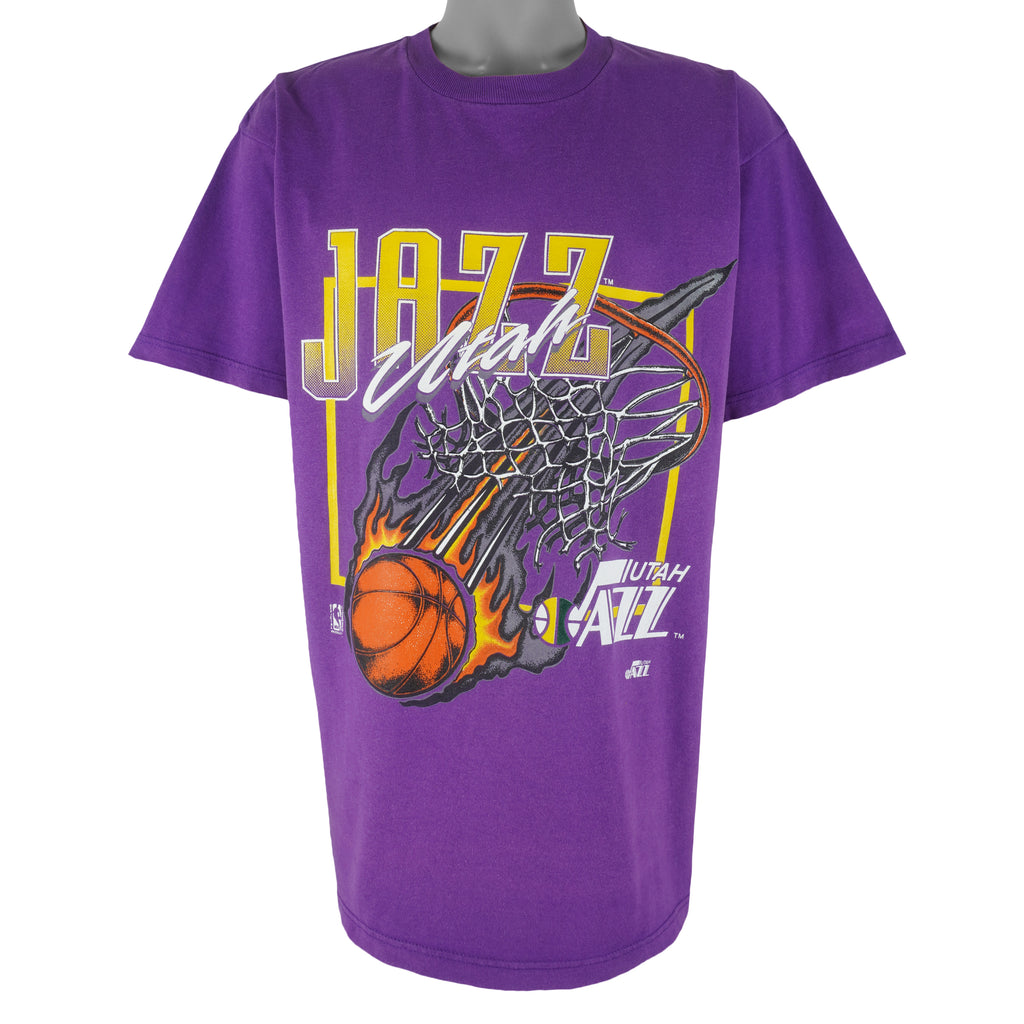 NBA (Competitor) - Utah Jazz Basketball Hoop & Net T-Shirt 1990s X-Large Vintage Retro Basketball