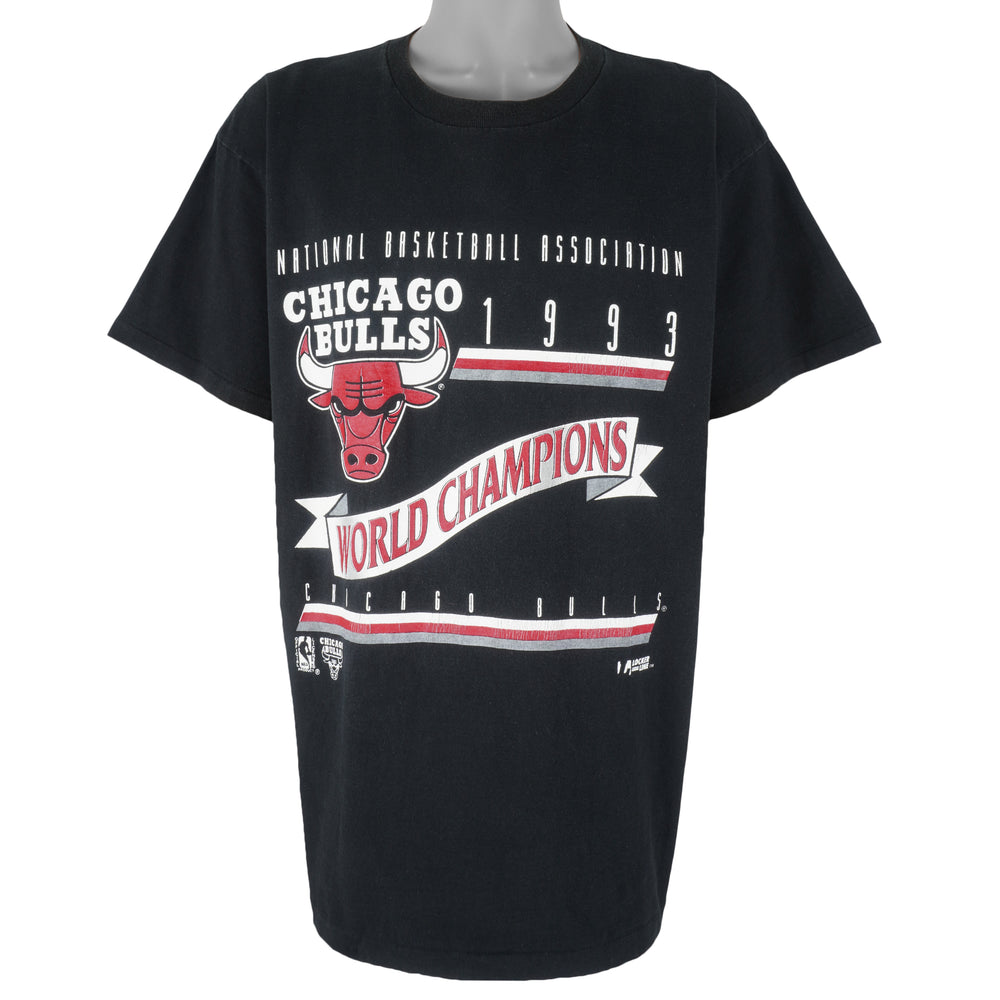 NBA (Locker Line) - Chicago Bulls World Champions T-Shirt 1993 X-Large Vintage Retro Basketball
