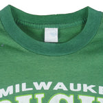 NBA (Artex) - Milwaukee Bucks Single Stitch T-Shirt 1980s X-Large Vintage Retro Basketball