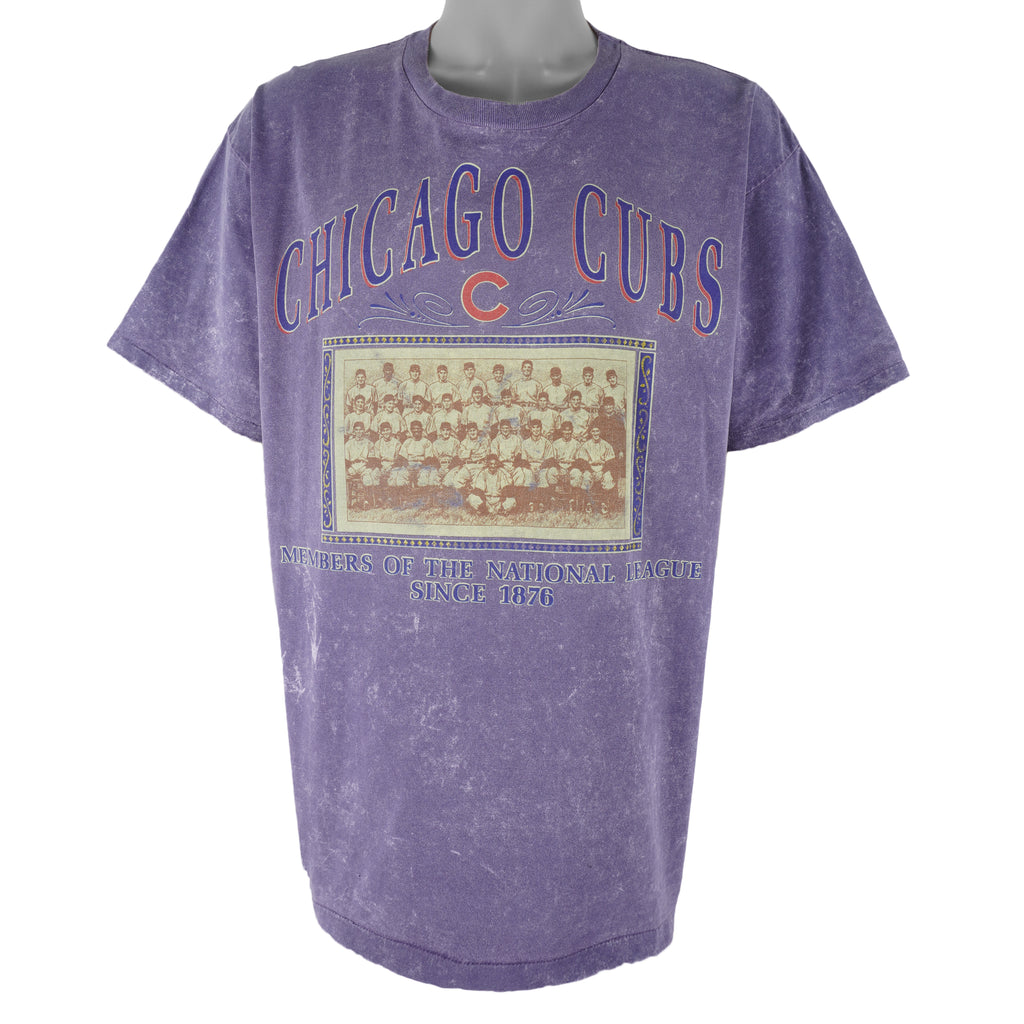 MLB (Nutmeg) -  Chicago Cubs Single Stitch T-Shirt 1990s Large Vintage Retro Baseball
