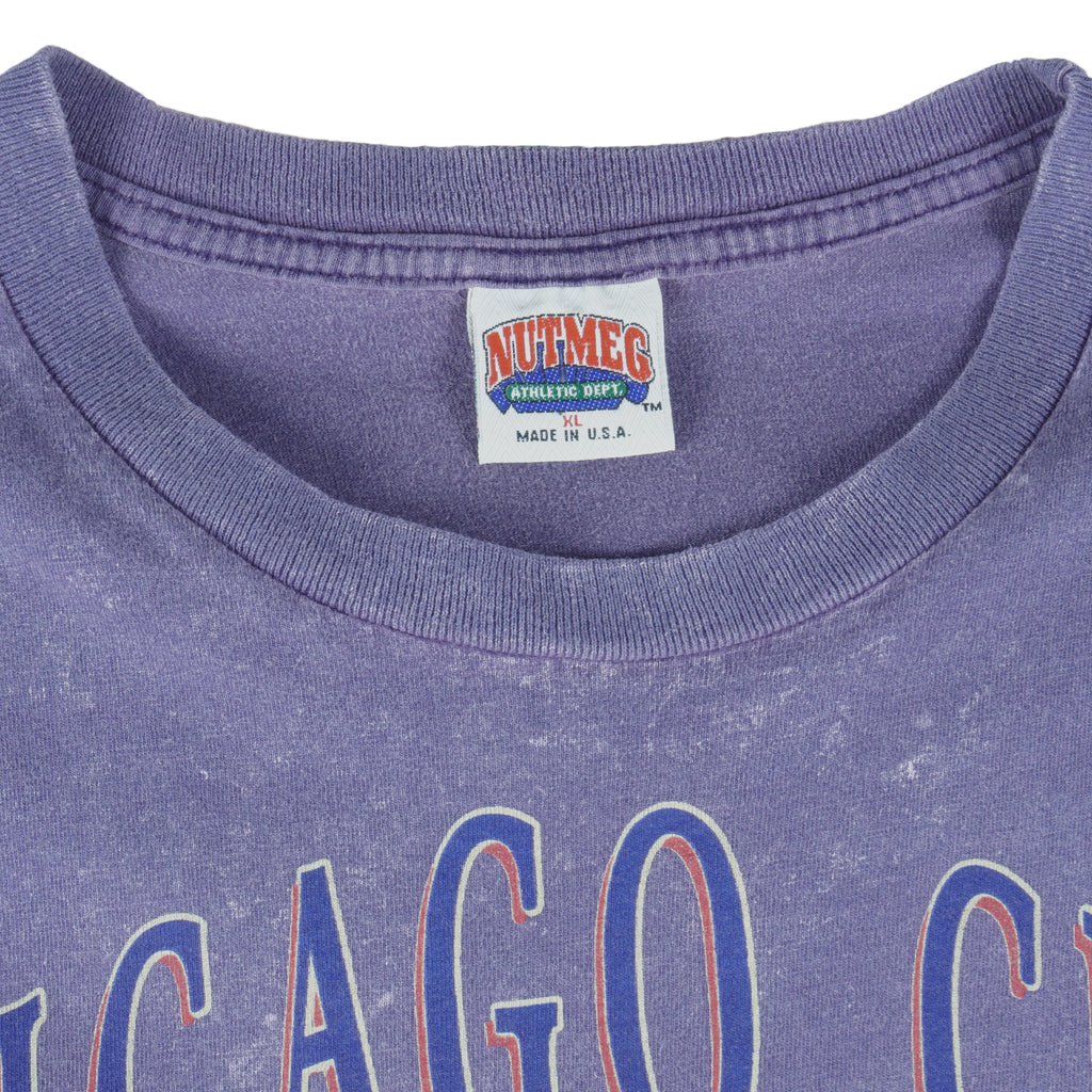 MLB (Nutmeg) -  Chicago Cubs Single Stitch T-Shirt 1990s Large Vintage Retro Baseball