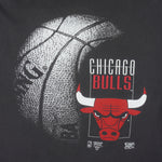 NBA (Official Fan) - Chicago Bulls Big Logo T-Shirt 1990s X-Large Vintage Retro Basketball 