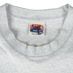 NFL (Nutmeg) - Philadelphia Eagles Embroidered T-Shirt 1990s Large Vintage Retro Football