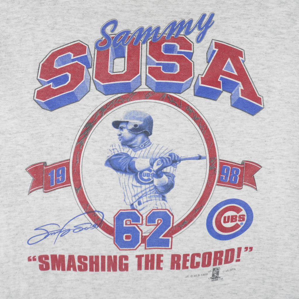 MLB (Sport Attack) - Cubs Sammy Sosa #62 Smashing The Record T-Shirt 1998 Large