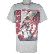 NCAA (Lee) - Wisconsin University Badgers Basketball T-Shirt 1990s Large Vintage Retro College