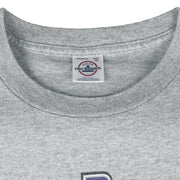 MLB (Delta) - New York Yankees Bronx Bombers T-Shirt 2002 X-Large Vintage Retro Baseball