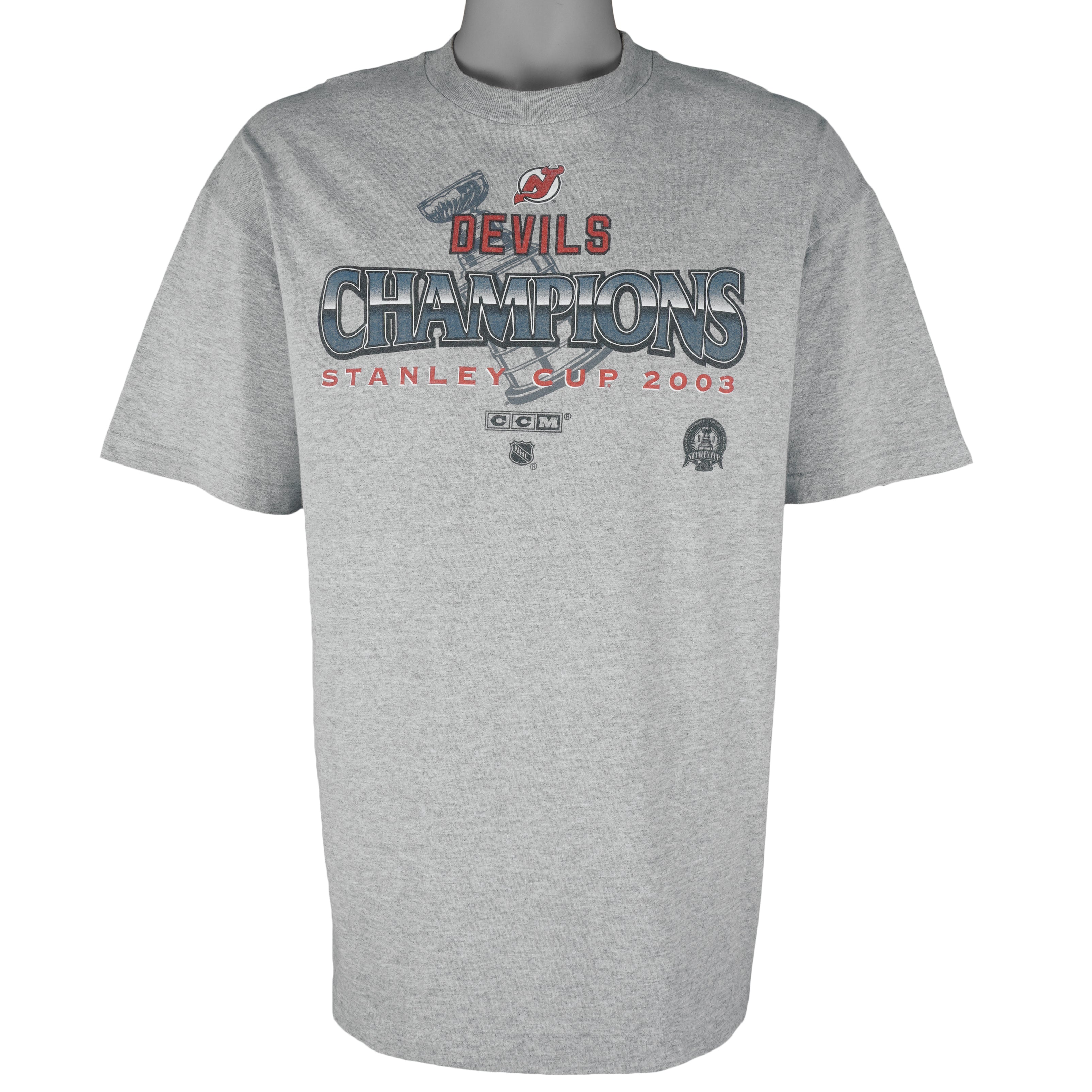 NHL (CCM) - New Jersey Devils Stanley Cup Champions T-Shirt 2003 X-Large Vintage Retro Hockey