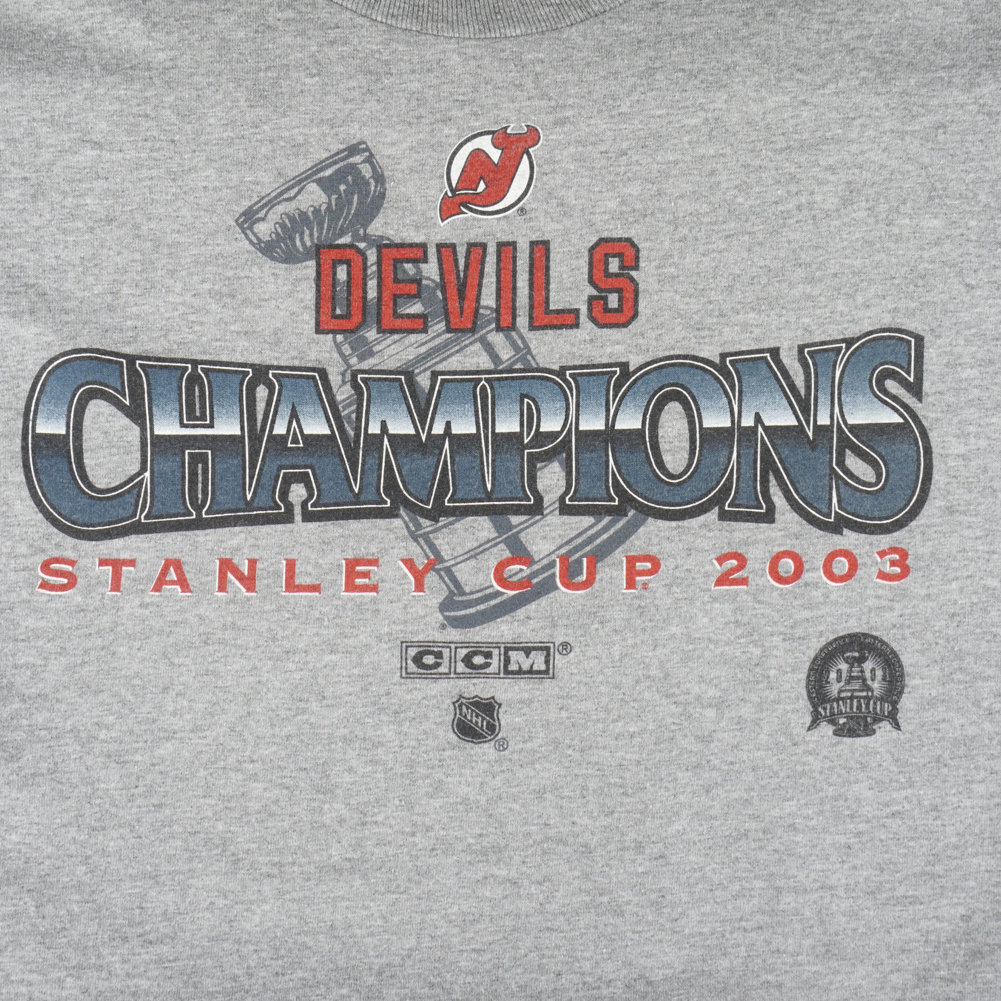 NHL (CCM) - New Jersey Devils Stanley Cup Champions T-Shirt 2003 X-Large Vintage Retro Hockey