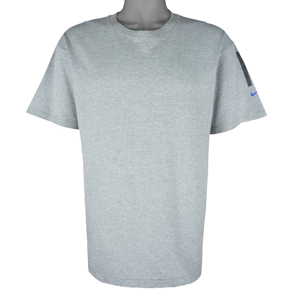 Nike - Spell Out T-Shirt 2000s Medium Vintage Retro