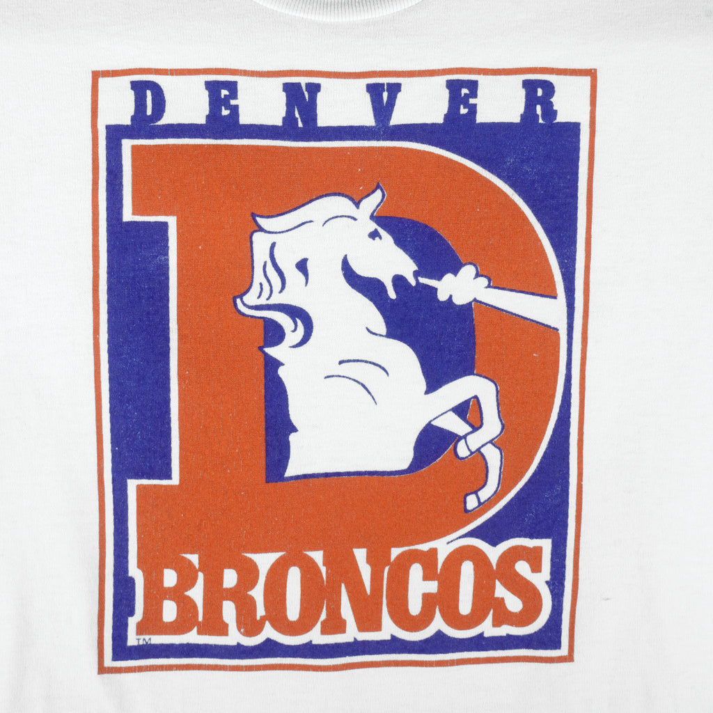 NFL (Nutmeg Mills) - Denver Broncos Jersey T-Shirt 1980s Medium Vintage Retro Football