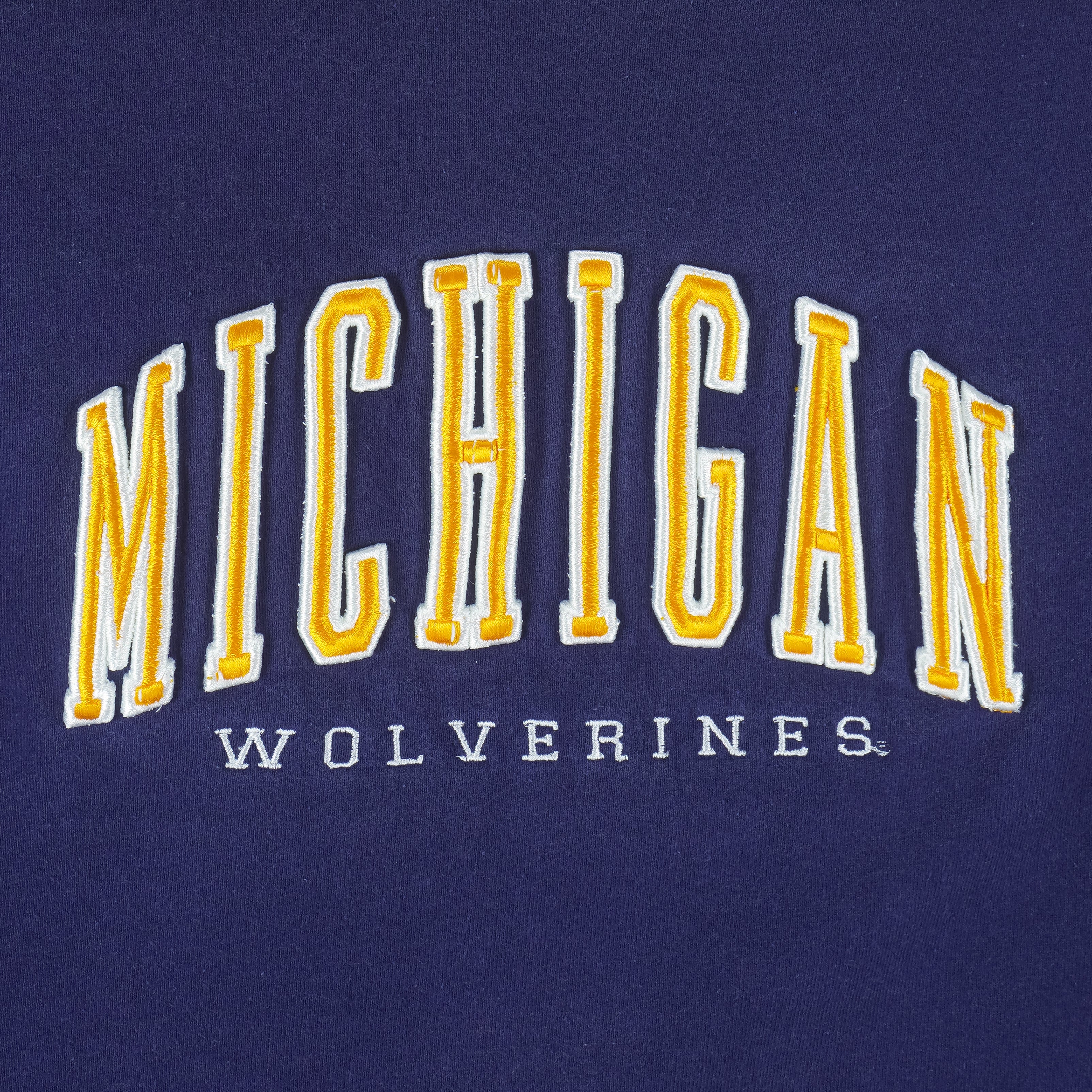 NCAA - Michigan Wolverines Embroidered Crew Neck Sweatshirt 1990s X-Large
