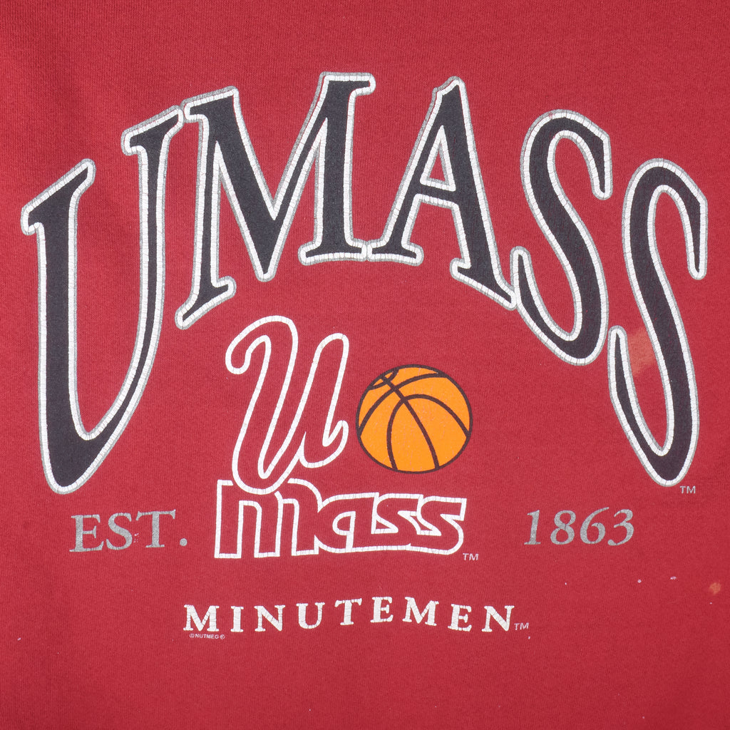 NCAA (Lee) - UMass Minutemen Crew Neck Sweatshirt 1990s Medium Vintage Retro College