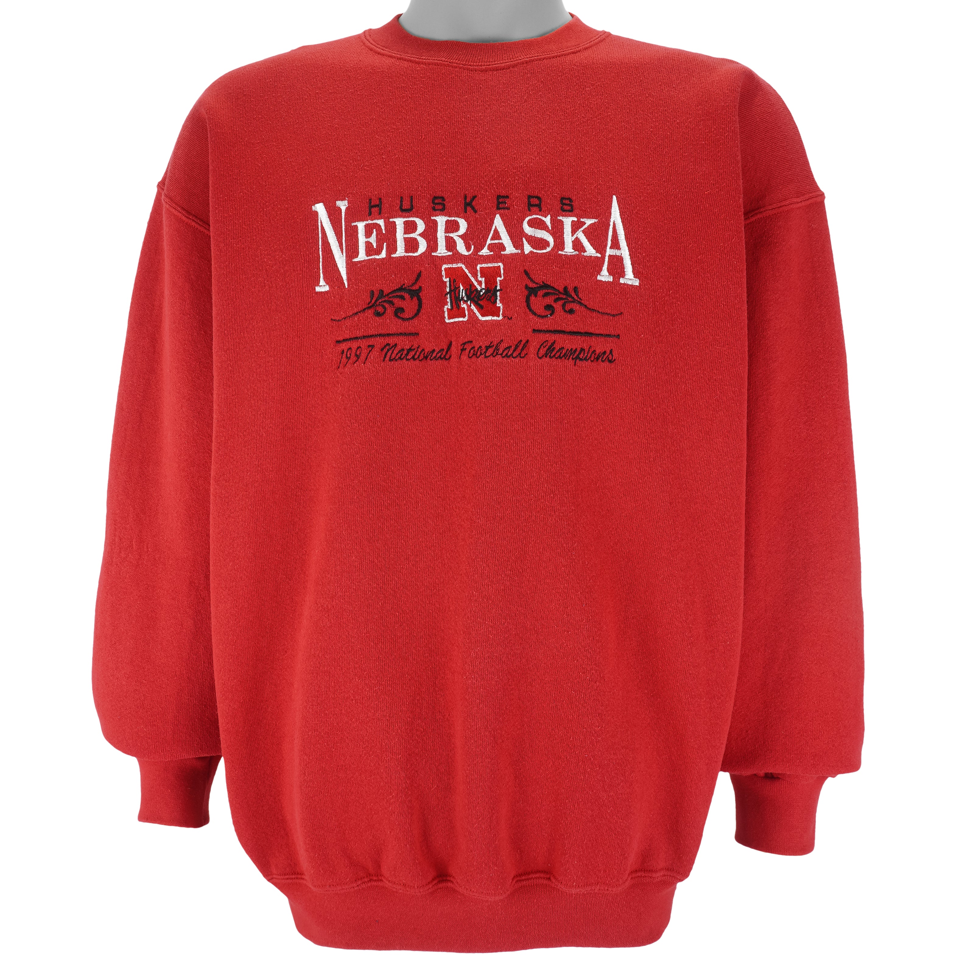 NCAA (PM) - Nebraska Huskers Champs Embroidered Sweatshirt 1997 Large Vintage Retro College