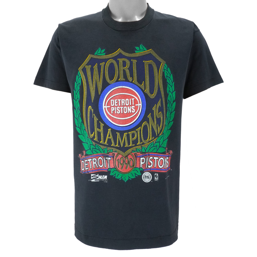 NBA (Salem) - Detroit Pistons World Champs T-Shirt 1990 Large Vintage Retro Basketball