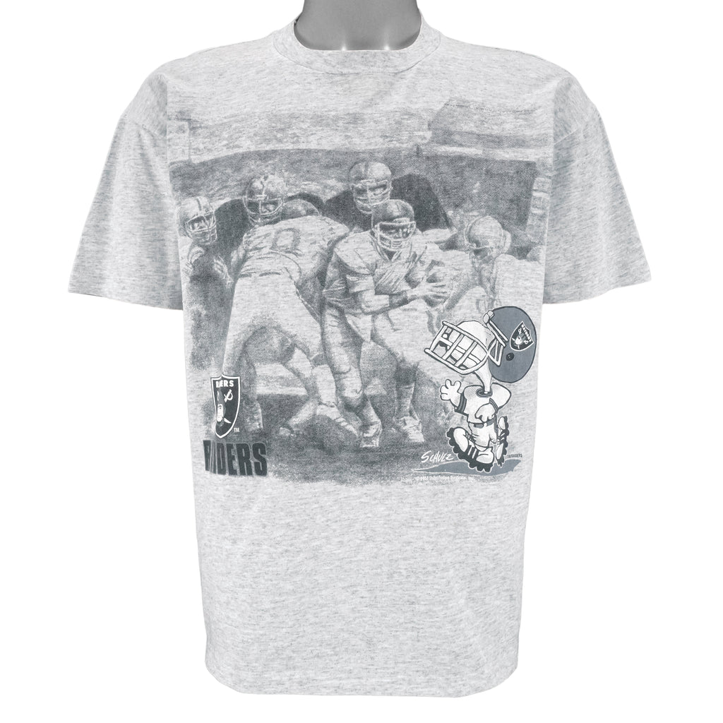 NFL - Las Vegas Raiders x Snoopy Single Stitch T-Shirt 1990s Medium Vintage Retro Football
