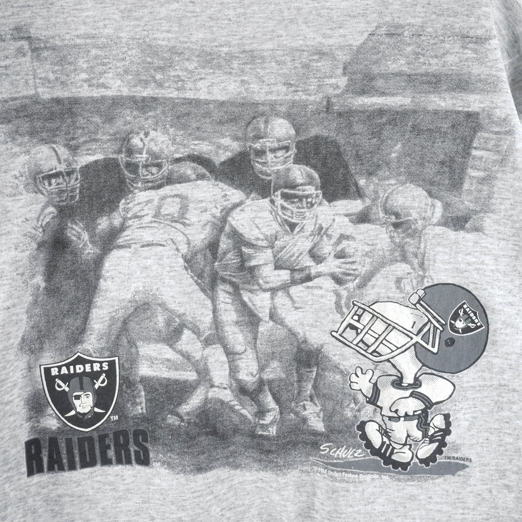 NFL - Las Vegas Raiders x Snoopy Single Stitch T-Shirt 1990s Medium Vintage Retro Football
