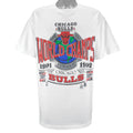 NBA (Logo 7) - Chicago Bulls World Champions T-Shirt 1992 X-Large Vintage Retro Basketball