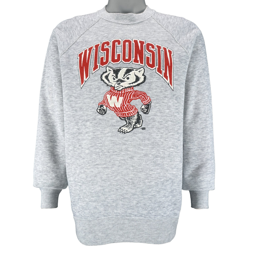 NCAA (Bassett Walker) - Wisconsin Badgers Crew Neck Sweatshirt 1990s X-Large Vintage Retro College